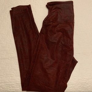 Red textured stomach control top leggings